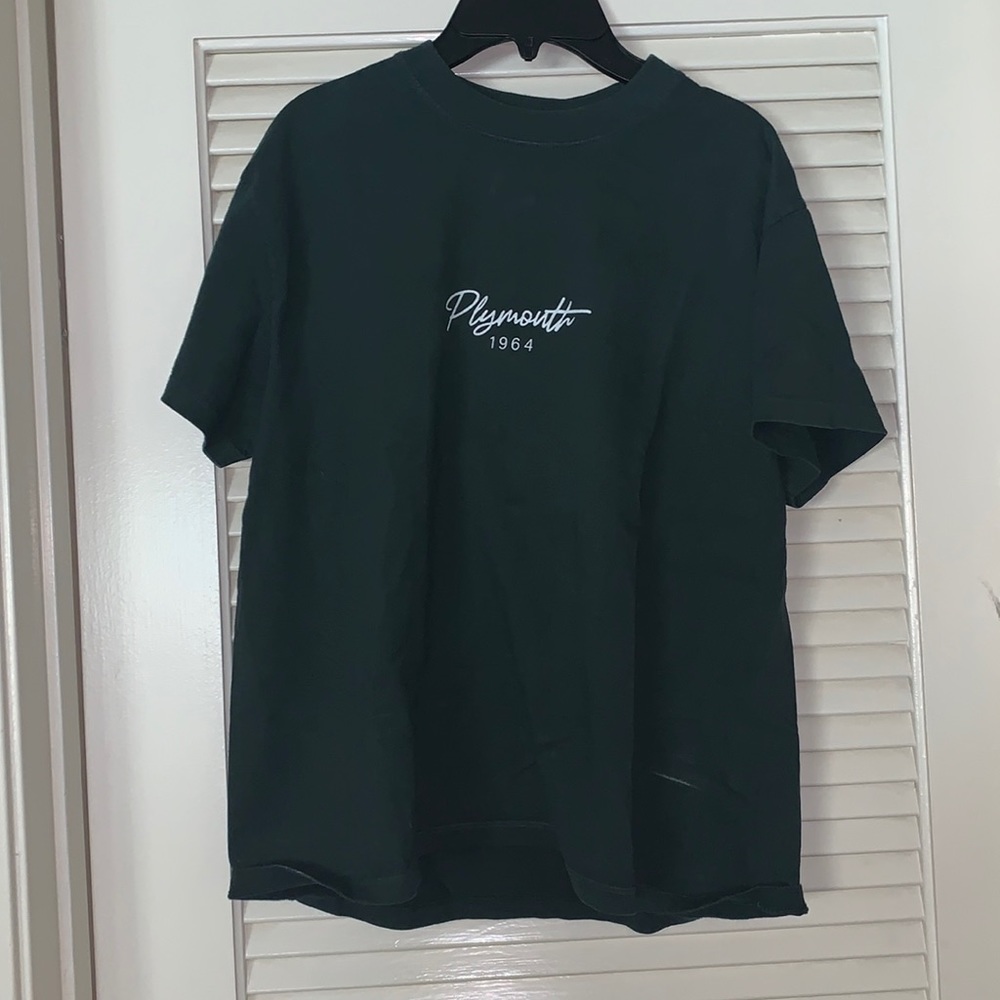 brandy melville green plymouth t-shirt - one size